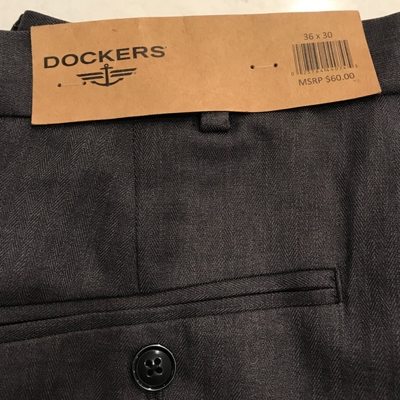 SOLD - Dockers dress pants - Picture 2 of 5